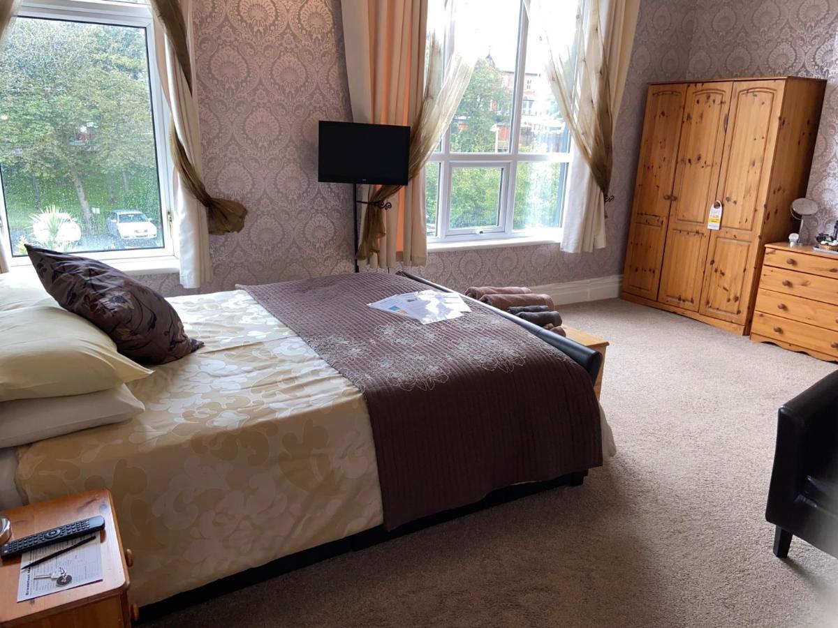 Bed and Breakfast The Fairmile Lytham St Annes Exterior foto
